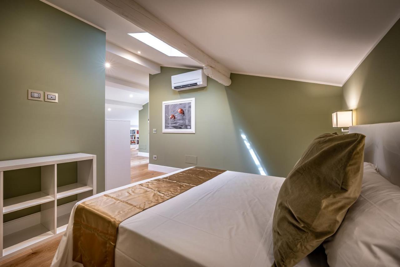 Yid Capo Di Mondo Luxury Apartment In Firenze Esterno foto