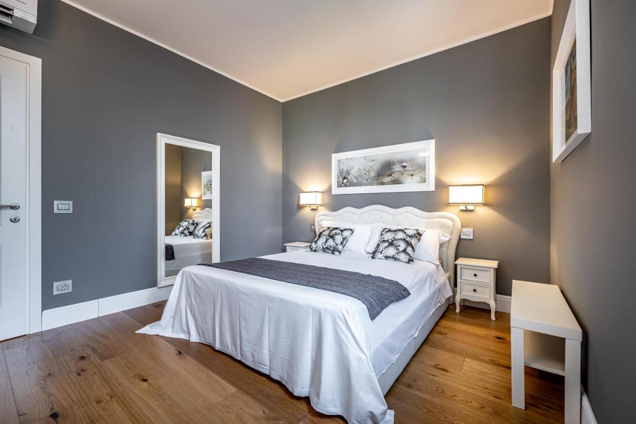 Yid Capo Di Mondo Luxury Apartment In Firenze Esterno foto