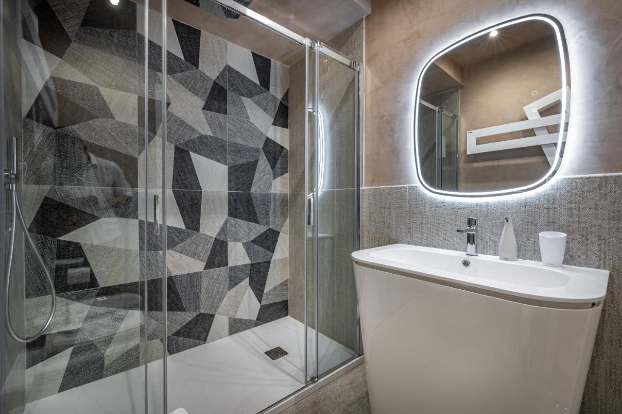 Yid Capo Di Mondo Luxury Apartment In Firenze Esterno foto