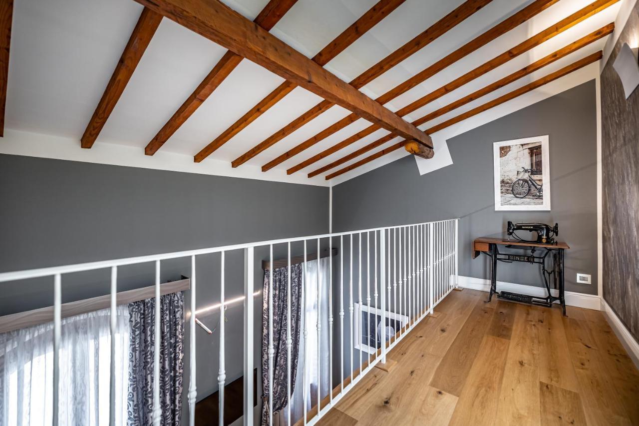 Yid Capo Di Mondo Luxury Apartment In Firenze Esterno foto